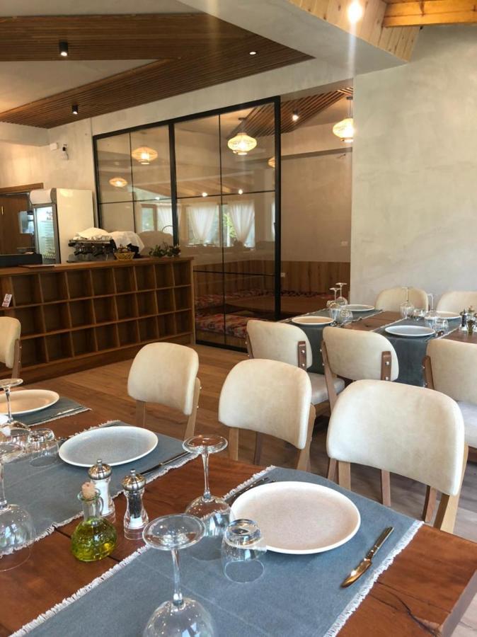 Hotel Restaurant Alpet Theth Exterior photo